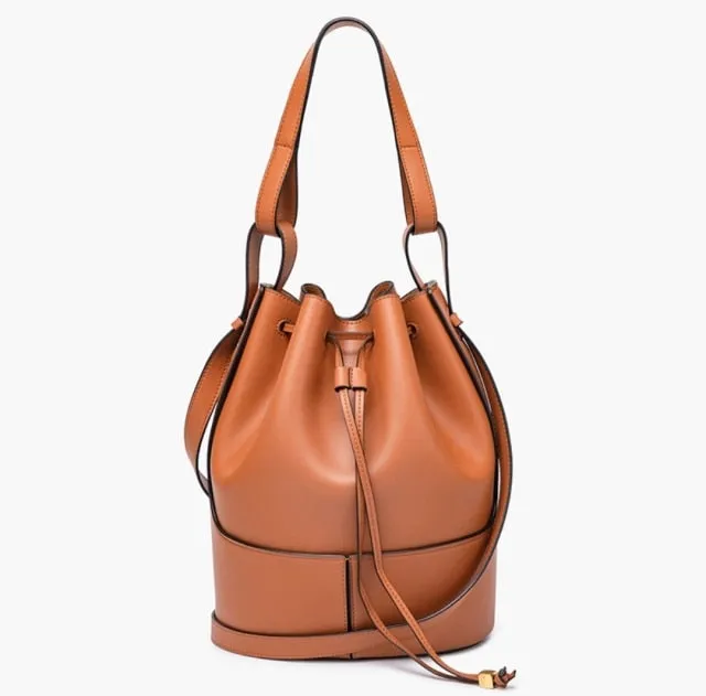 2021 New Women's Leather Drawstring Large Capacity Bucket Bag Leather Hit Color Matching Bag/Hand Bag over-the-Shoulder Bag