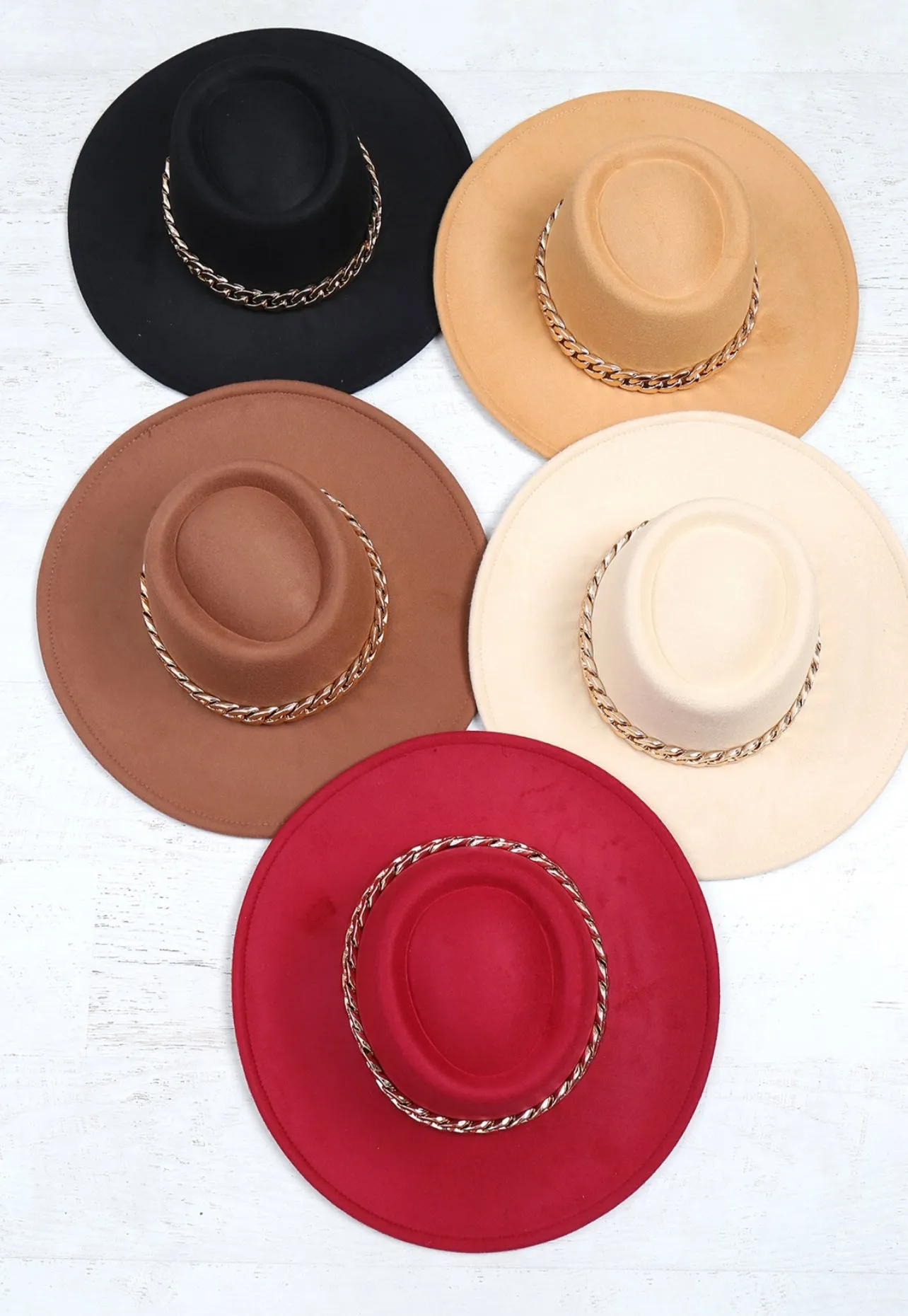 Felt fedora hat with chain